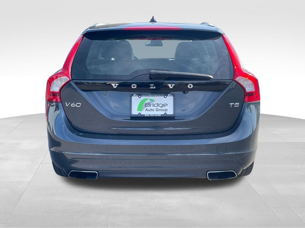 Used 2015 Volvo V60 T5 Premier Plus image 6
