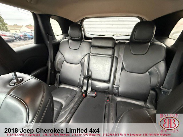 Used 2018 Jeep Cherokee Limited AWD/4WD image 23