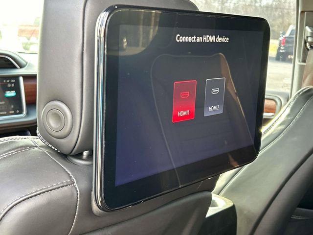 Used 2023 GMC Yukon Denali Ultimate image 21