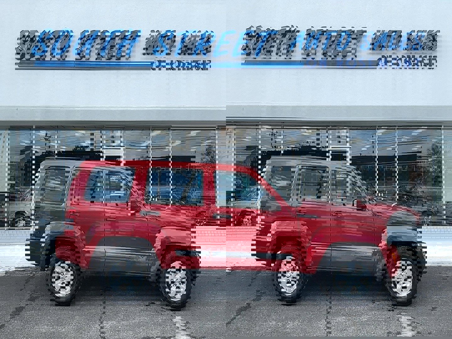 Used 2010 Jeep Liberty Sport image 1