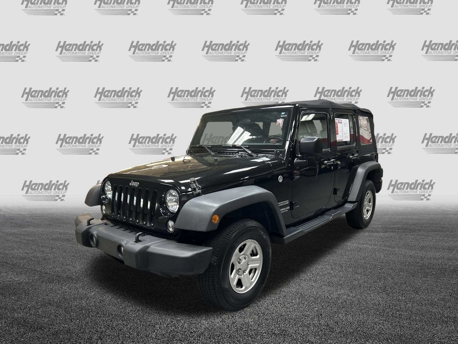 Used 2017 Jeep Wrangler Unlimited Sport w/ Connectivity Group AWD/4WD image 5