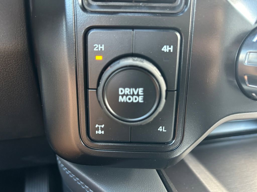 New 2026 Ford F250 Platinum image 34