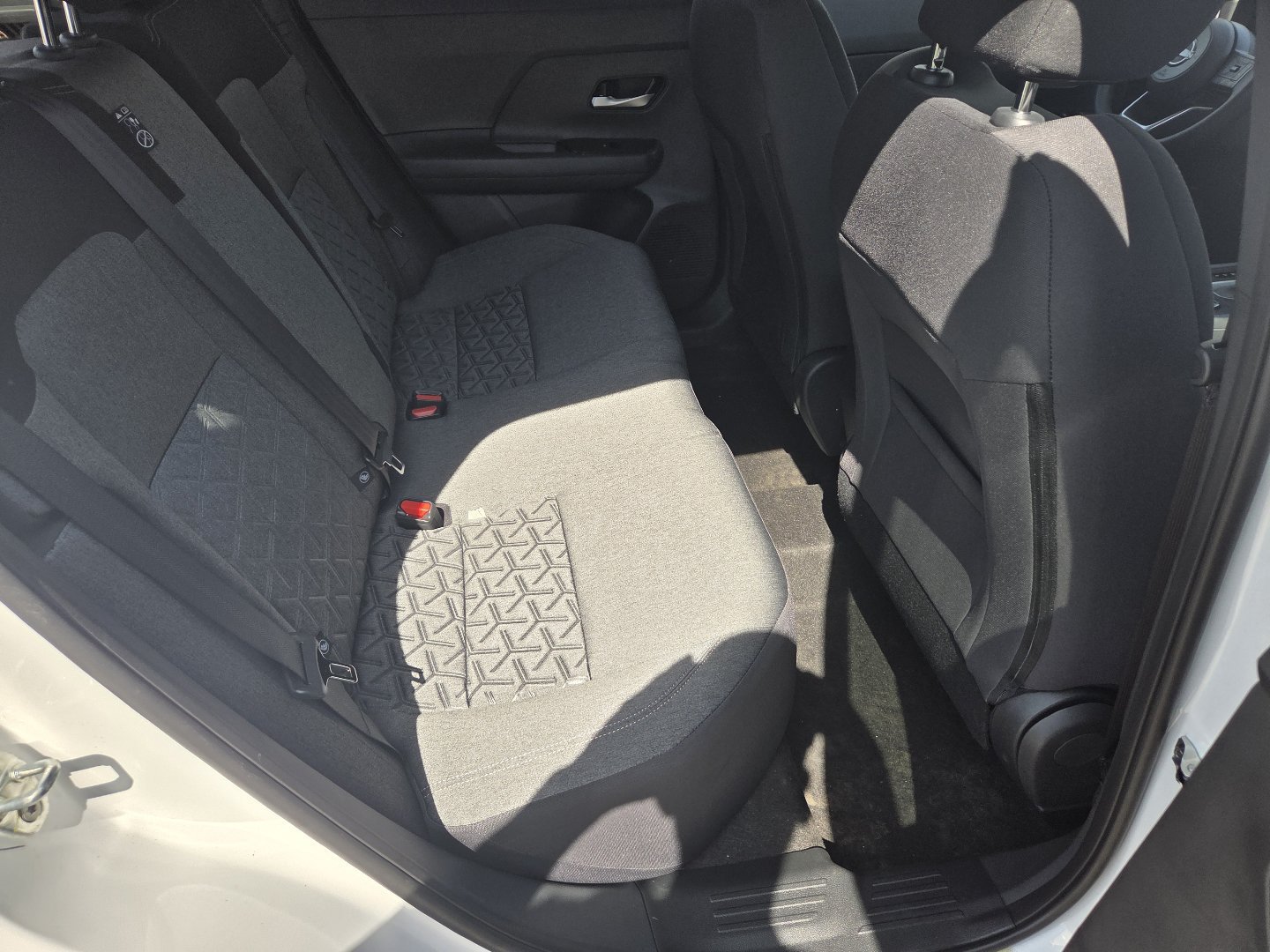 New 2027 Nissan Kicks SV AWD/4WD image 23