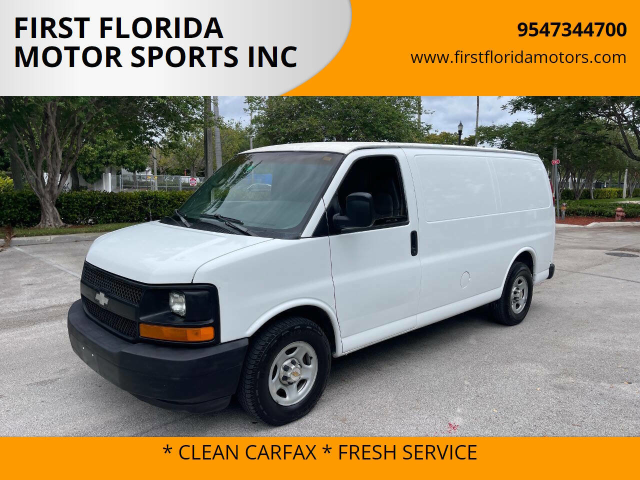Used 2004 Chevrolet Express 1500 RWD image 3