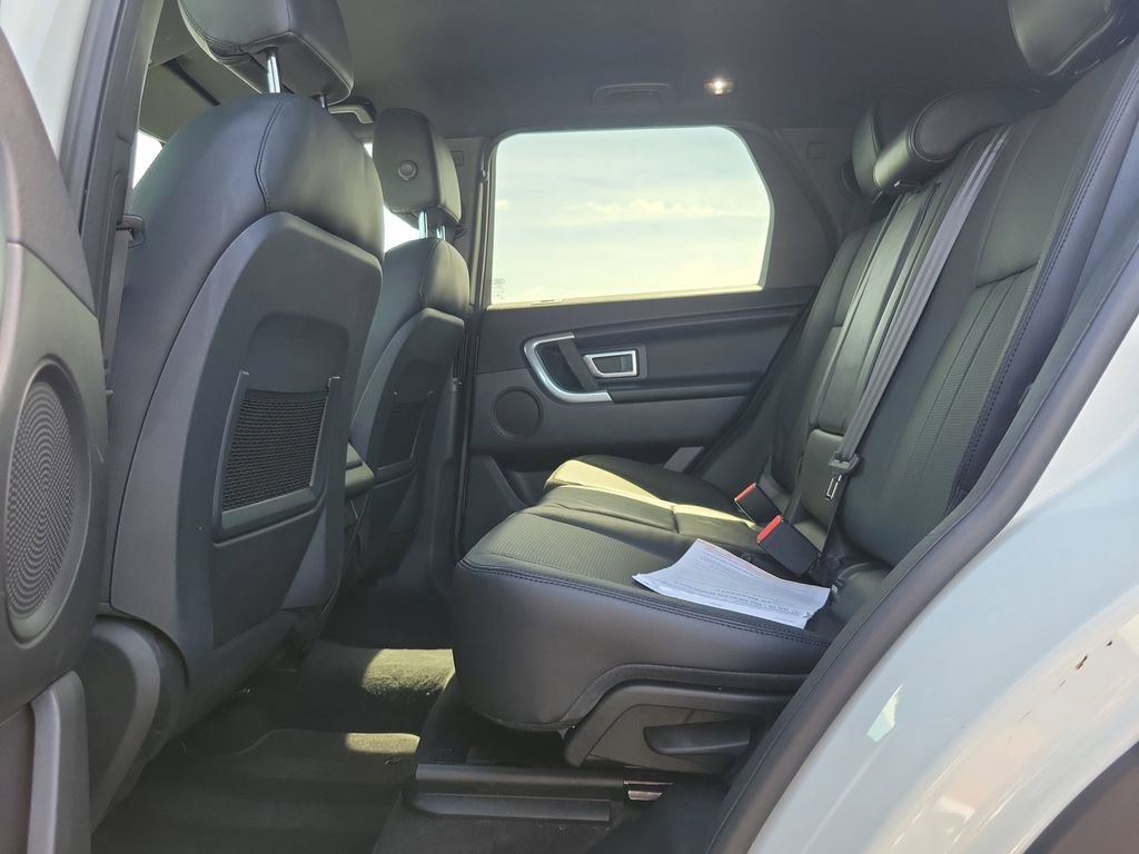 Used 2019 Land Rover Discovery Sport SE AWD/4WD image 10