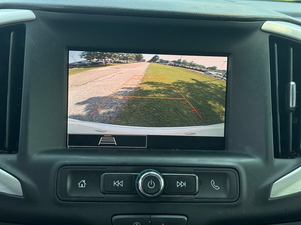 Used 2024 GMC Terrain SLE w/ Elevation Edition FWD image 26
