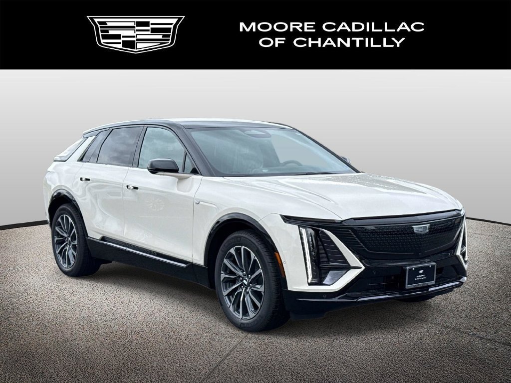 New 2027 Cadillac Lyriq Sport w/ LPO, Floor Liner Package