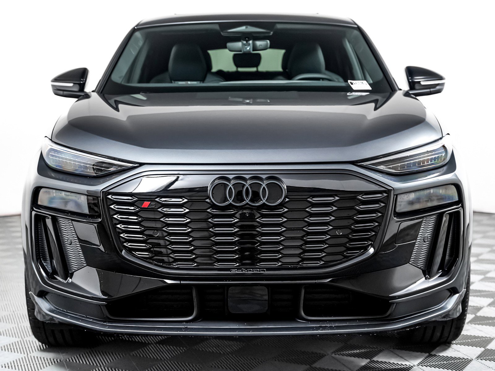 New 2027 Audi SQ6 e-tron Premium Plus AWD/4WD image 9