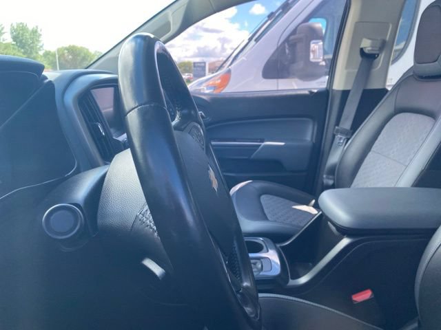 Used 2016 Chevrolet Colorado Z71 AWD/4WD image 15