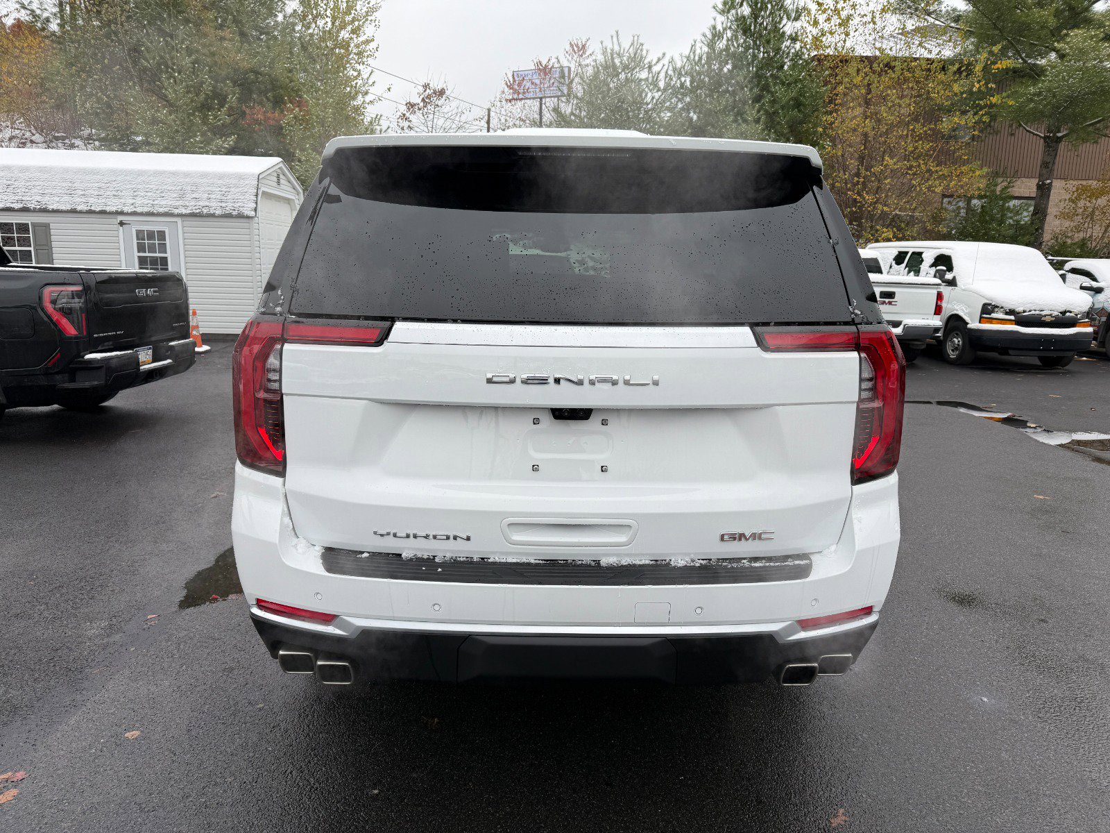 New 2026 GMC Yukon XL Denali image 4