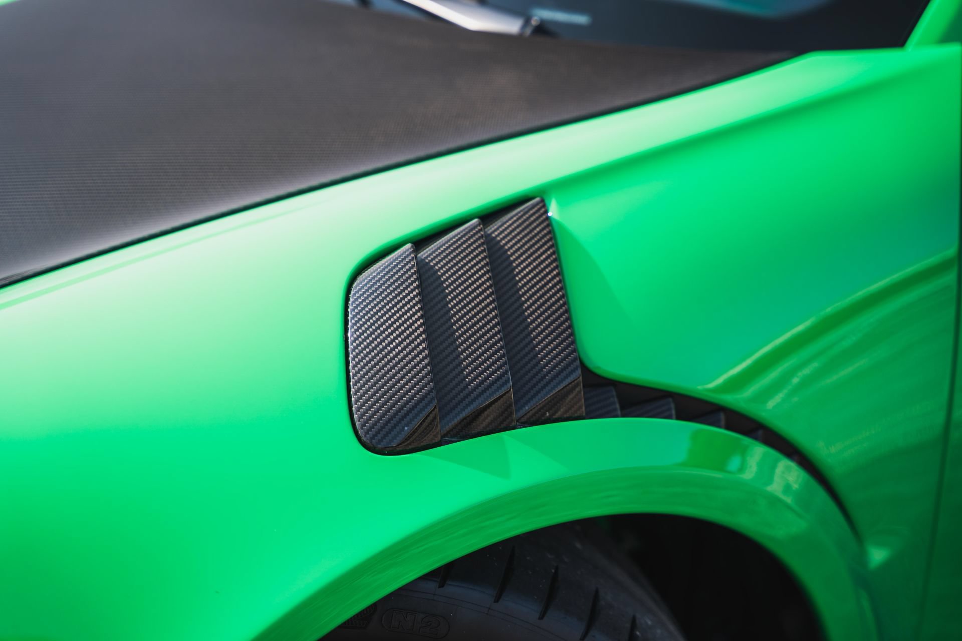 Used 2018 Porsche 911 GT2 RS RWD image 8