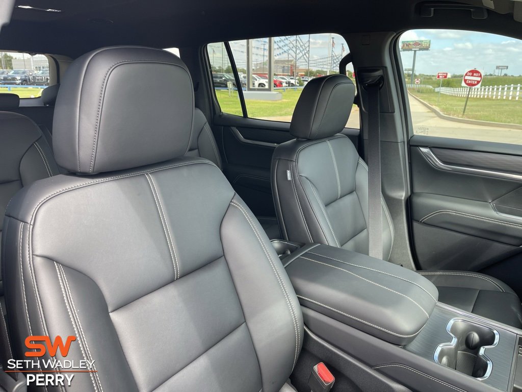 New 2026 GMC Acadia Elevation w/ Black Edition image 12