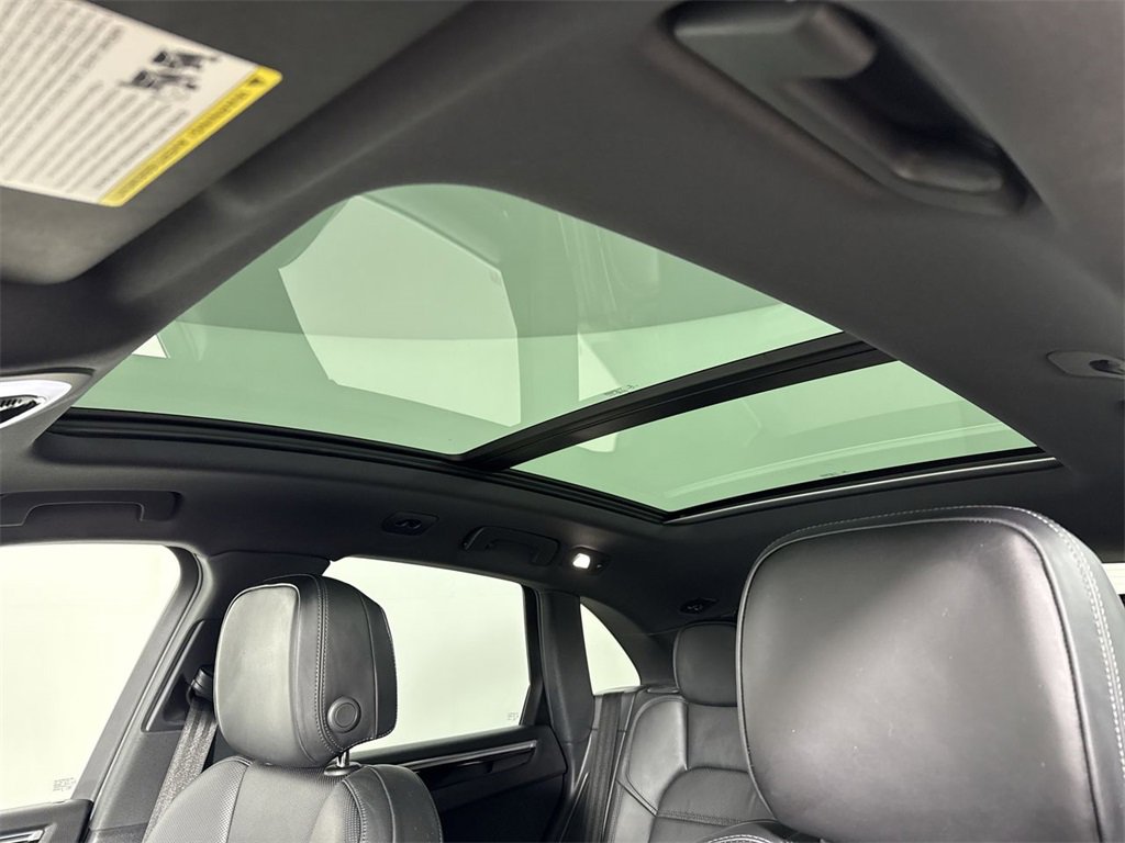 Certified 2021 Porsche Macan S image 42