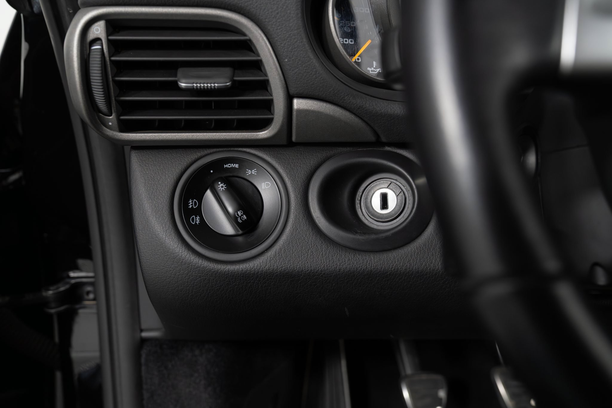 Used 2007 Porsche 911 GT3 RS RWD image 33