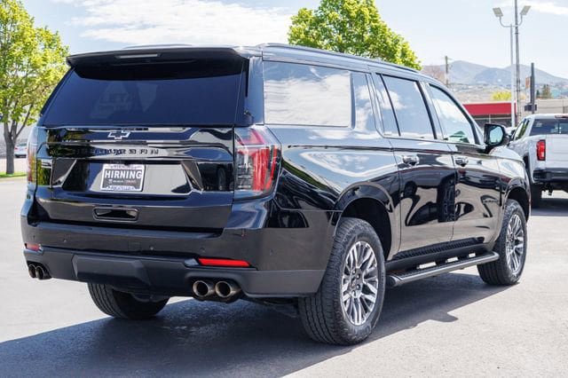 Used 2025 Chevrolet Suburban Z71 AWD/4WD image 31