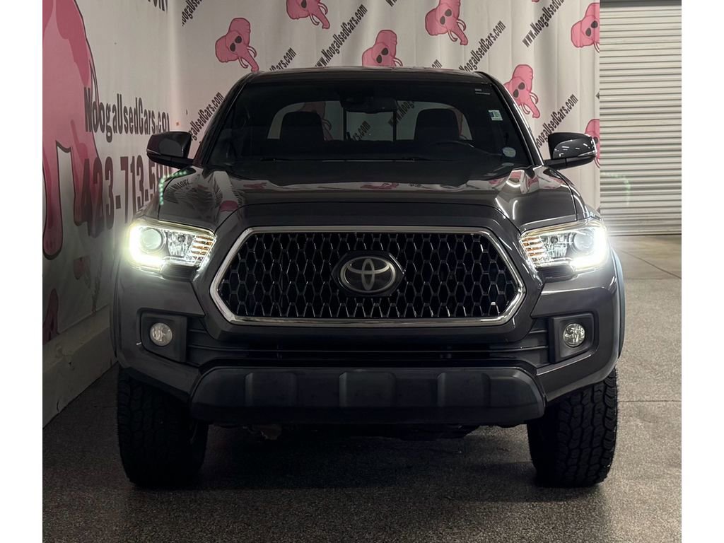 Used 2019 Toyota Tacoma TRD Off-Road image 6