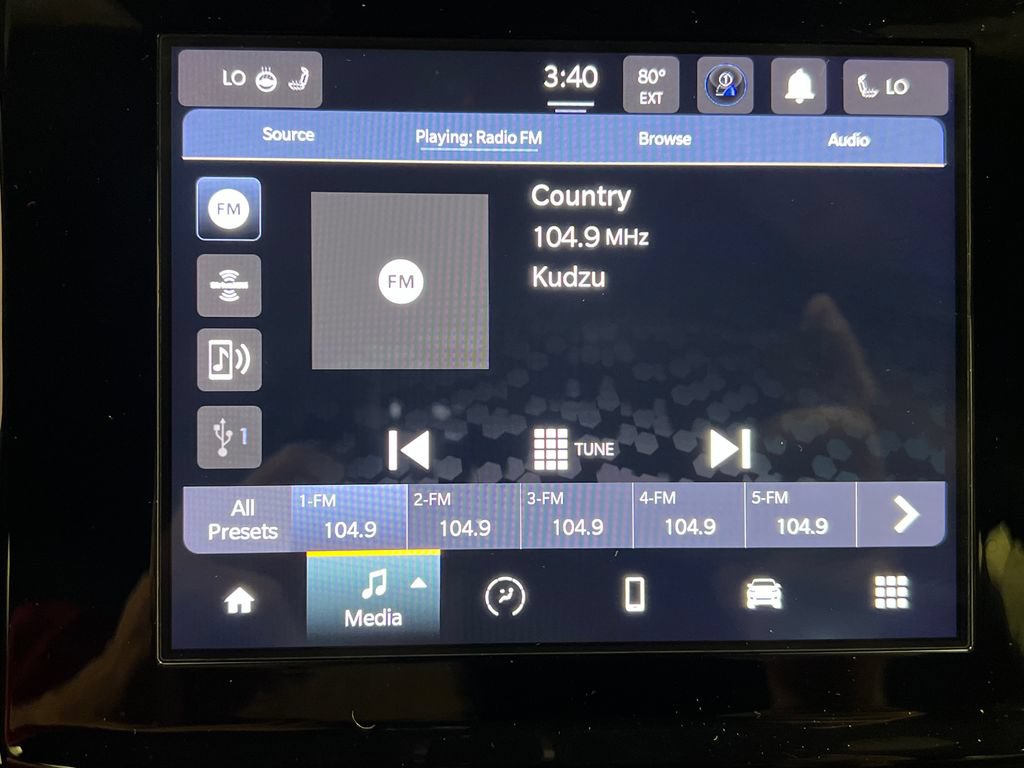Used 2025 Jeep Grand Cherokee Altitude AWD/4WD image 58