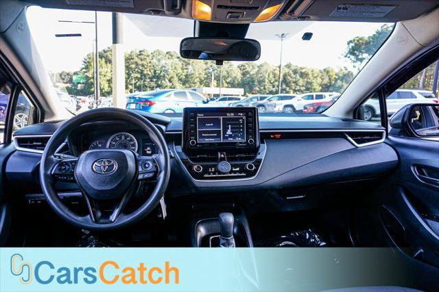 Used 2022 Toyota Corolla LE FWD image 35