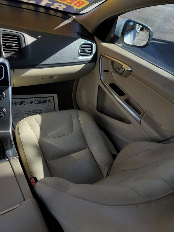 Used 2015 Volvo S60 T5 Premier image 18