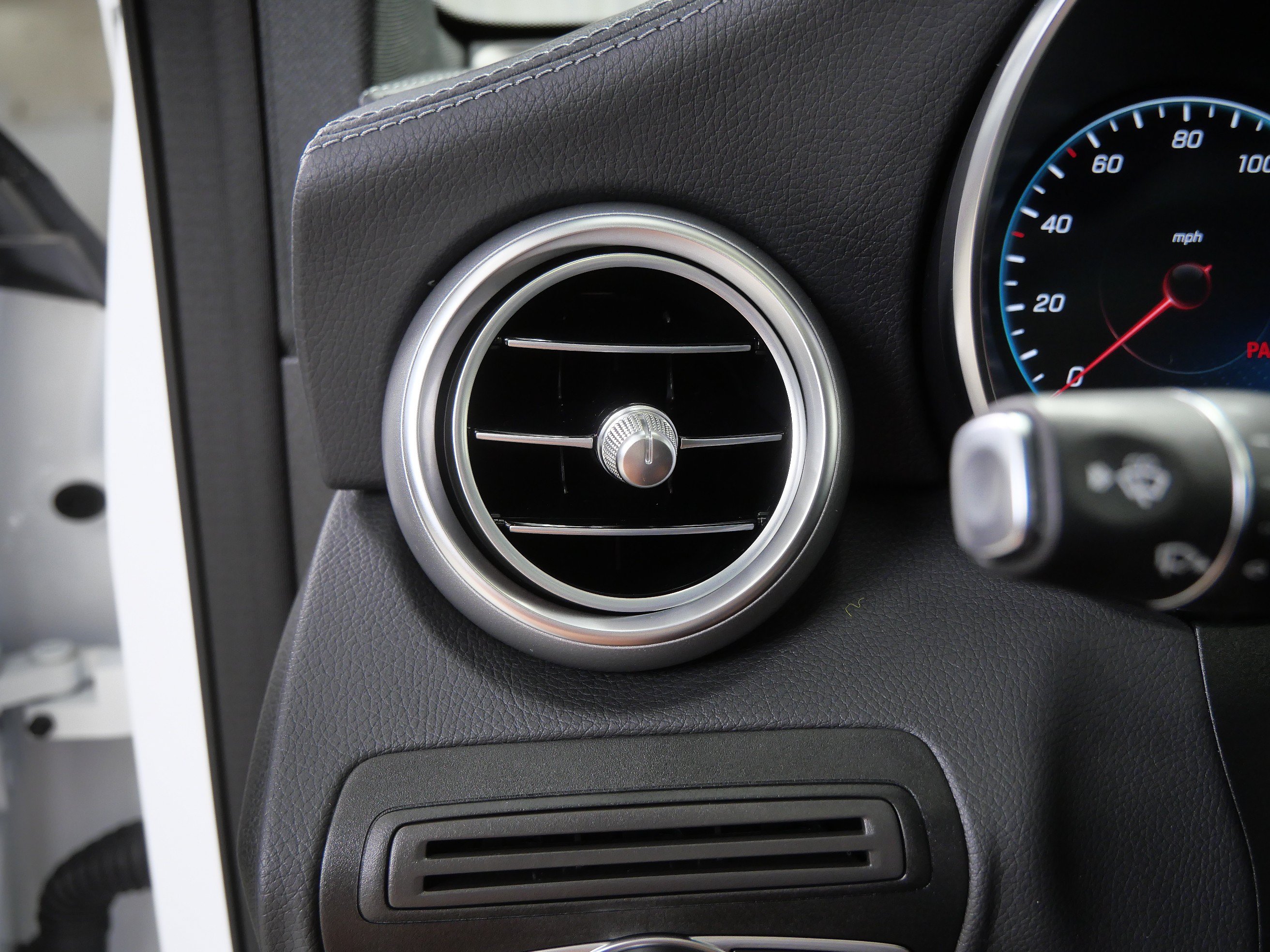 Certified 2023 Mercedes-Benz GLC 300 4MATIC Coupe image 23