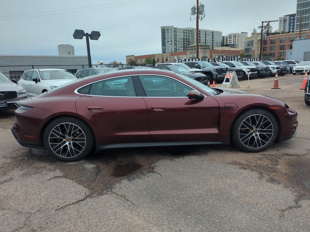 Used 2021 Porsche Taycan 4S AWD/4WD image 8