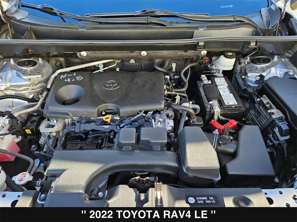 Used 2022 Toyota RAV4 LE image 36