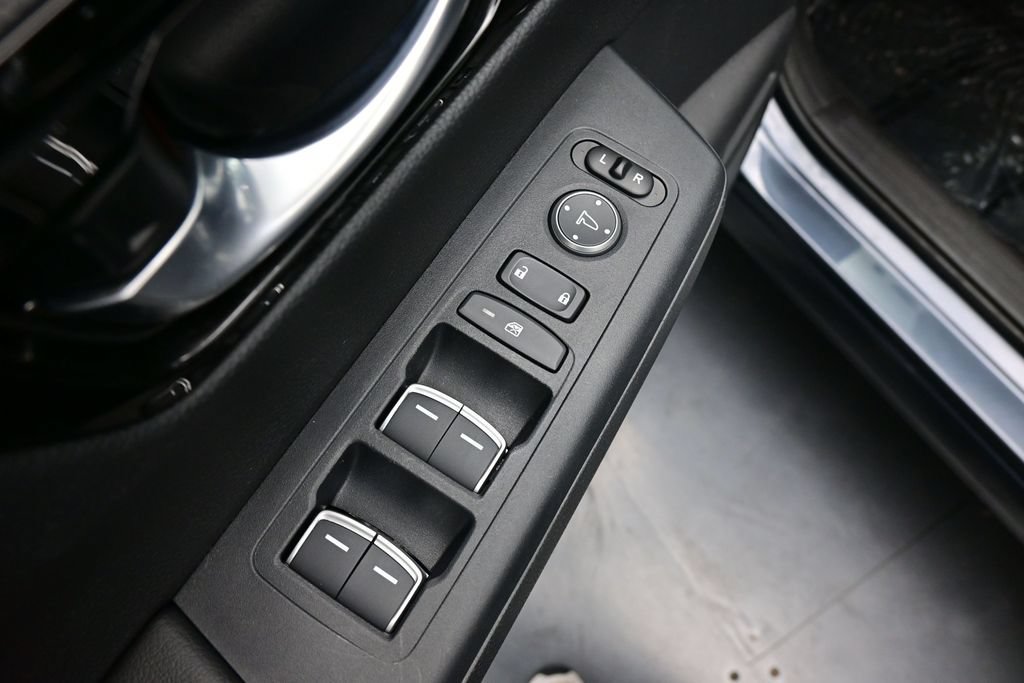 Used 2025 Honda CR-V Sport Touring image 19