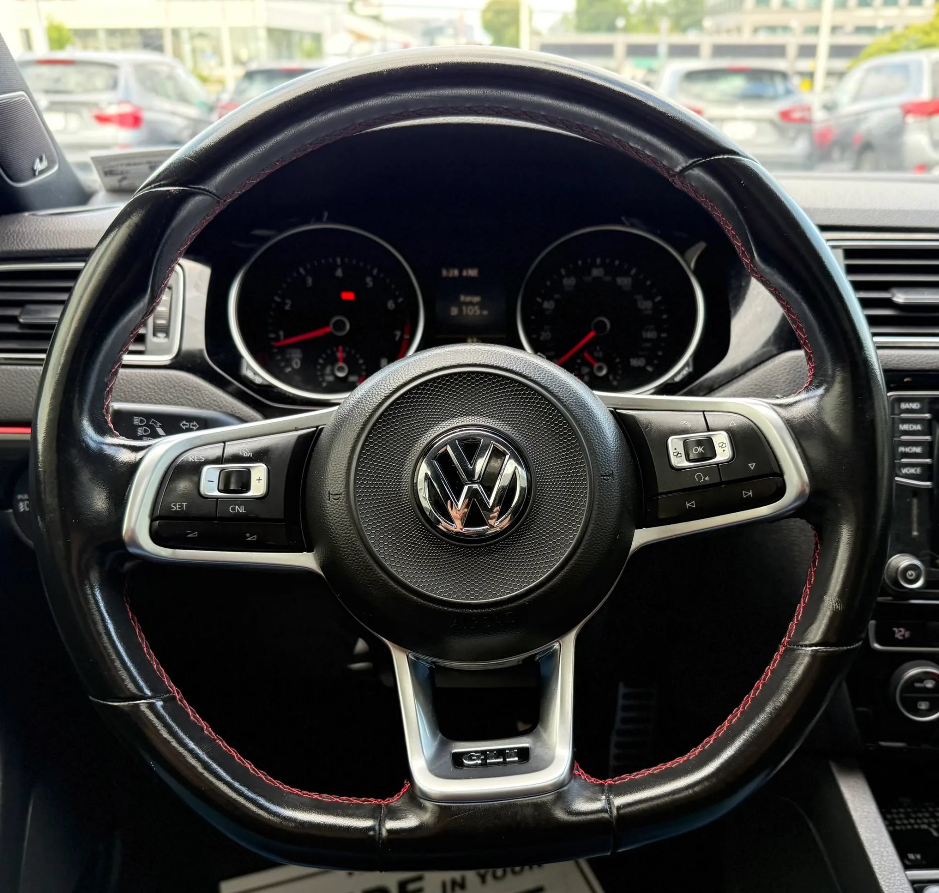 Used 2017 Volkswagen Jetta GLI FWD image 13