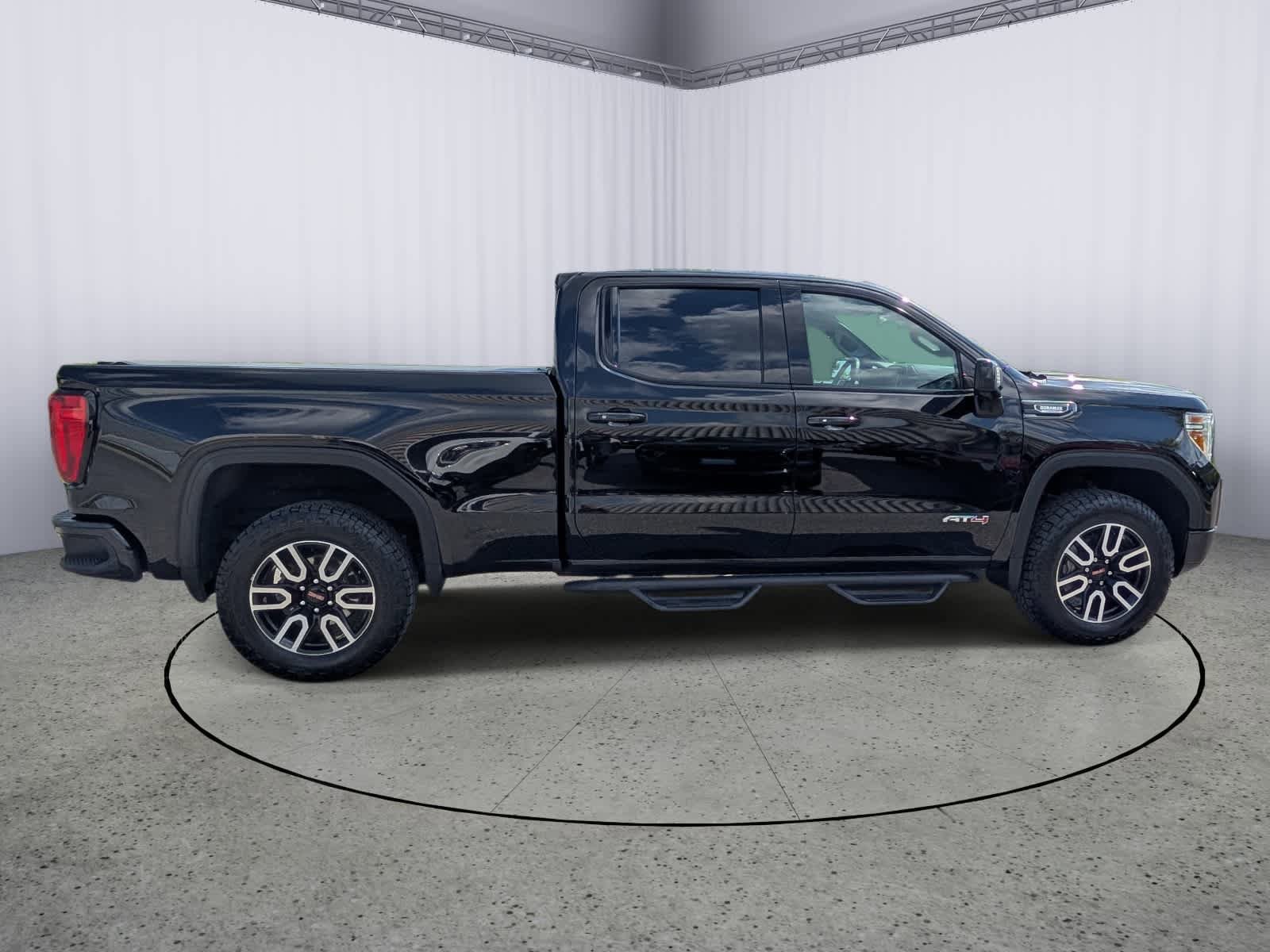 Certified 2021 GMC Sierra 1500 AT4 AWD/4WD image 2