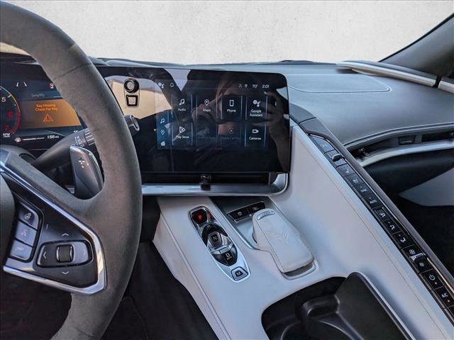 Used 2024 Chevrolet Corvette Stingray Preferred Cpe w/ Z51 Performance Package image 14