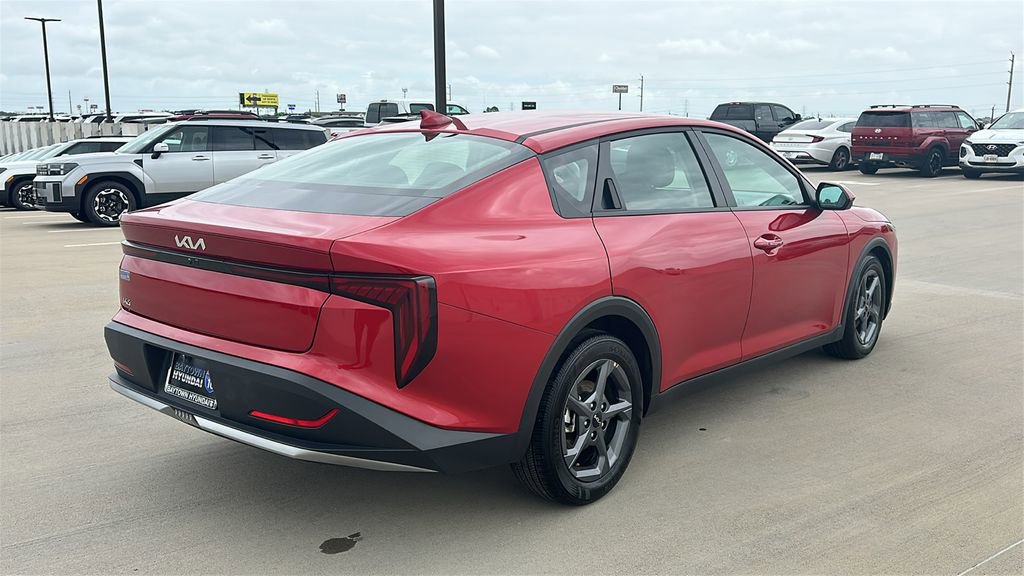 Used 2025 Kia K4 LXS FWD image 12