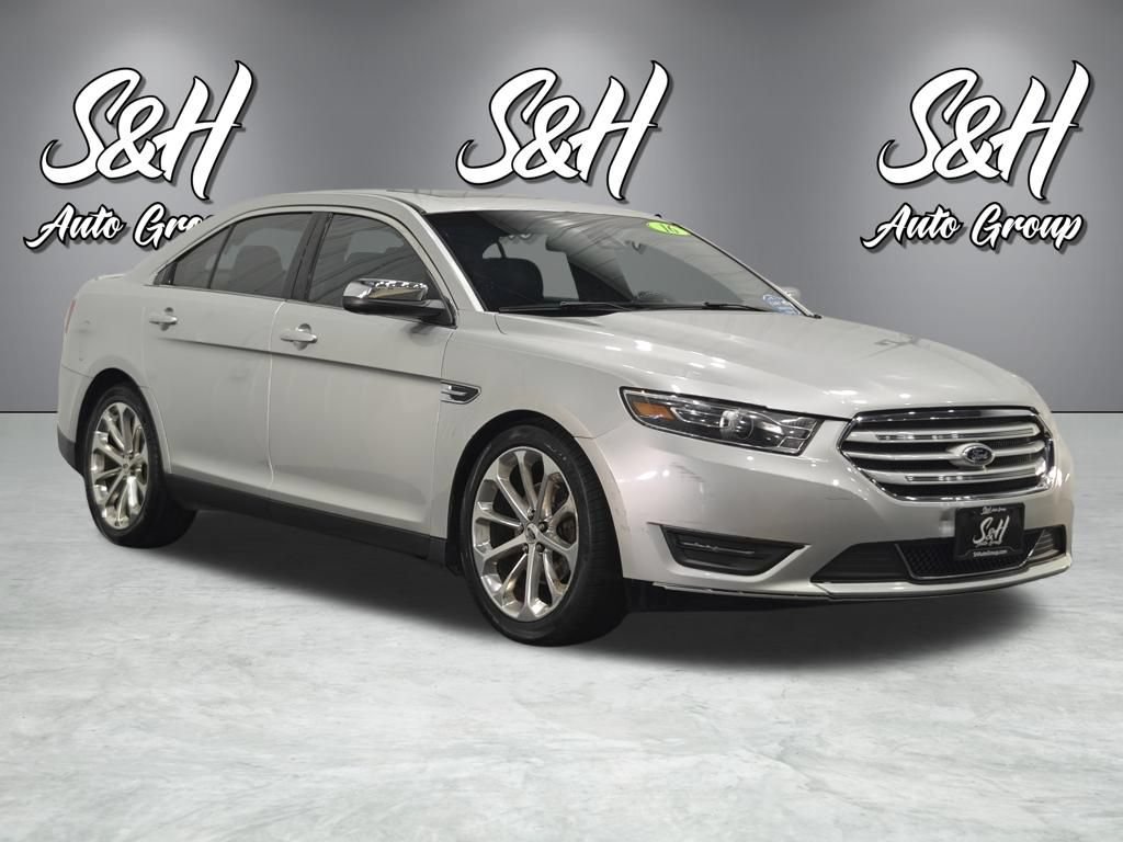 Used 2016 Ford Taurus Limited w/ Equipment Group 301A AWD/4WD image 2
