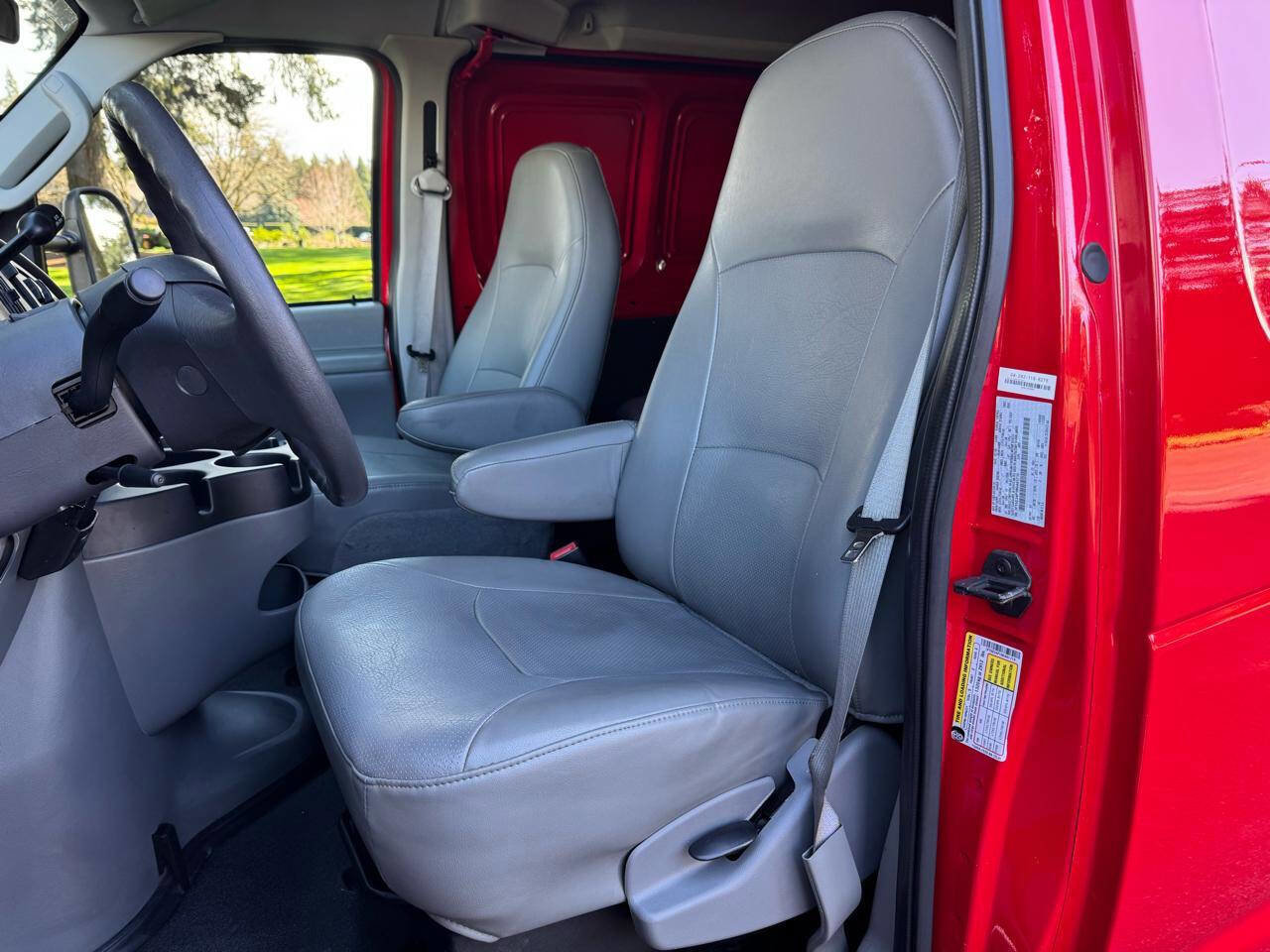 Used 2008 Ford E-350 and Econoline 350 Super Duty image 7