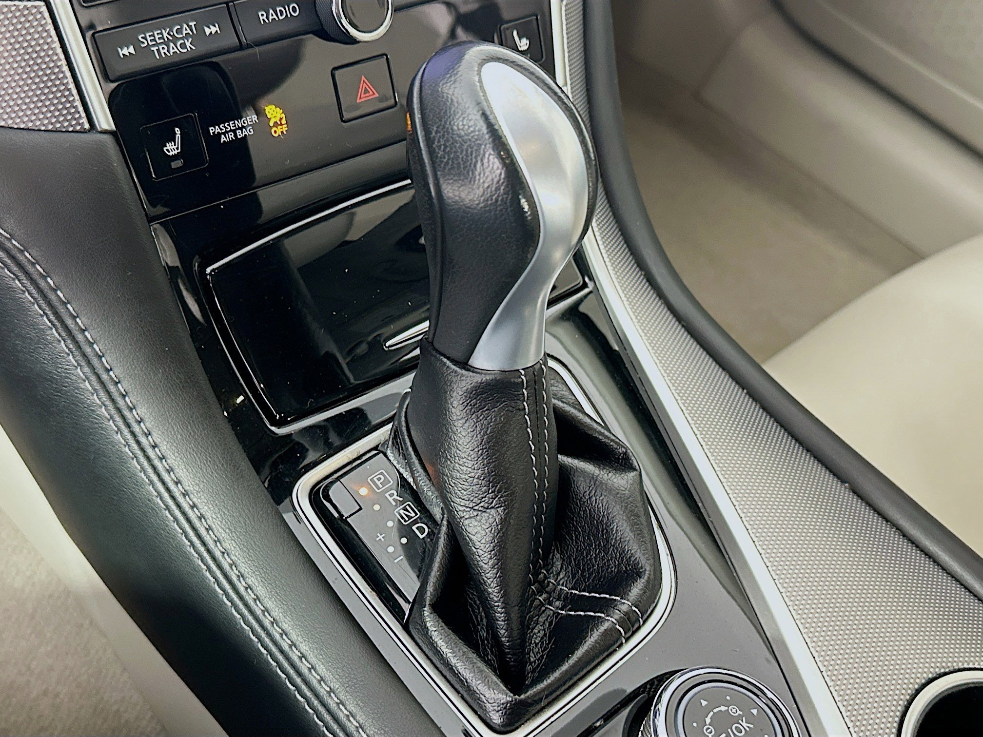 Used 2014 INFINITI Q50 Premium w/ Navigation Package image 24