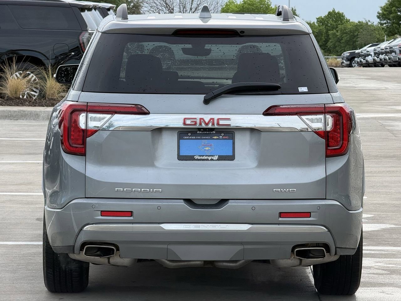 Certified 2023 GMC Acadia Denali w/ Denali Ultimate Package AWD/4WD image 5