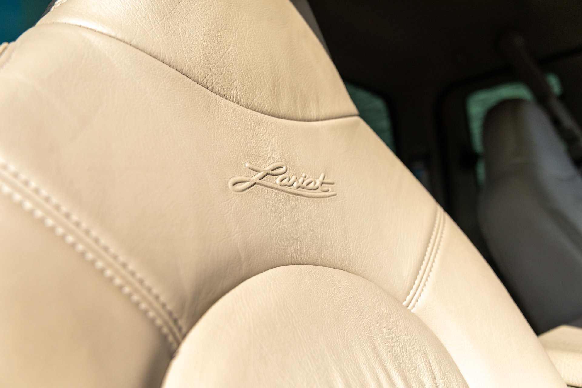 Used 2000 Ford F250 XL image 32