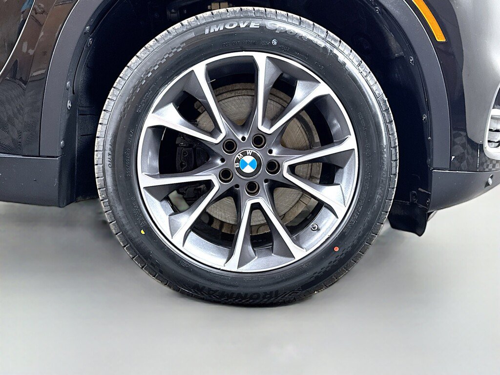 Used 2018 BMW X5 xDrive35i w/ M Sport Package AWD/4WD image 46