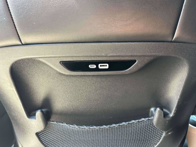 Used 2024 Chrysler Pacifica Touring-L FWD image 23