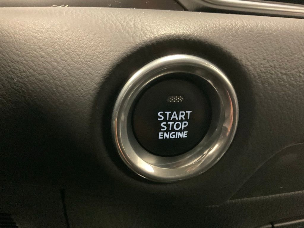Used 2025 MAZDA CX-5 AWD 2.5 S w/ Select Package image 16