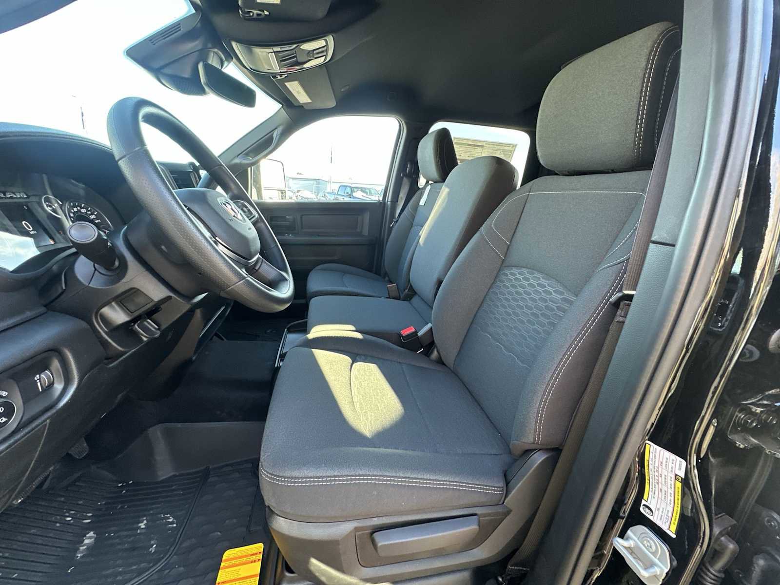 New 2026 RAM 3500 Tradesman AWD/4WD image 13