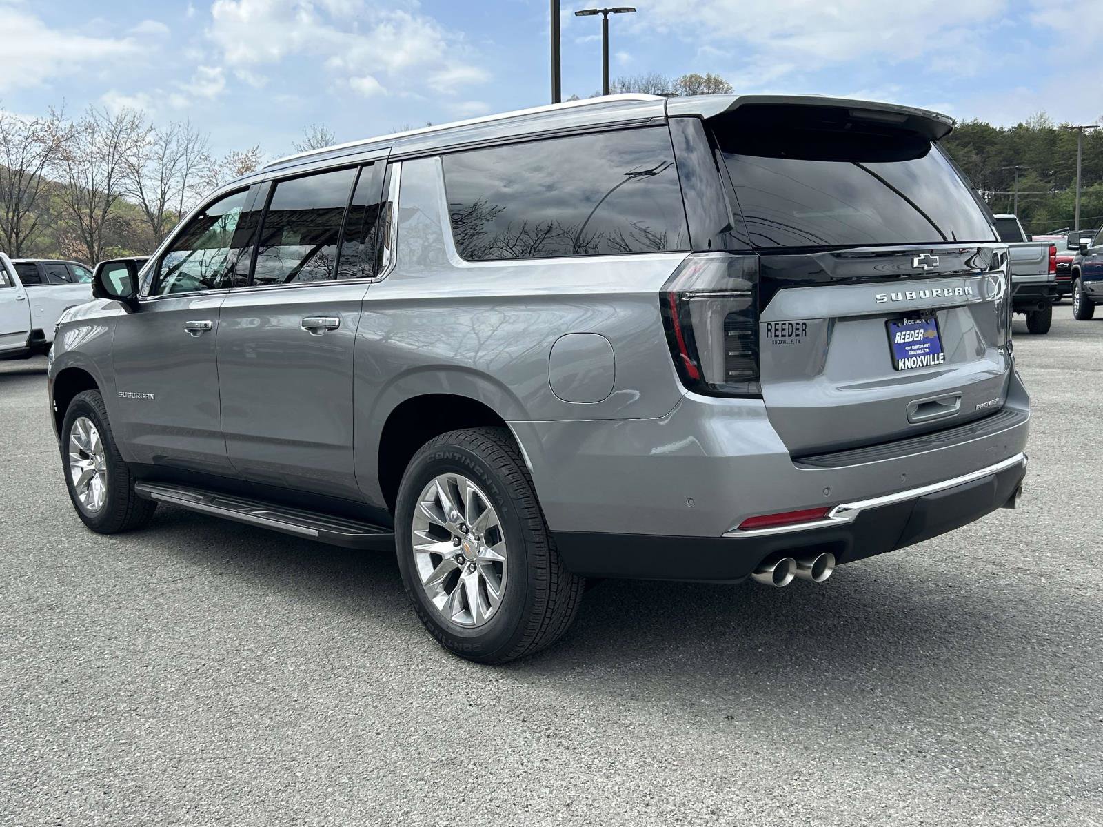 New 2026 Chevrolet Suburban Premier AWD/4WD image 5