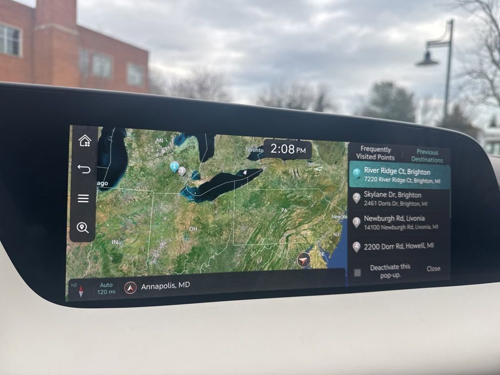 Used 2025 Genesis G90 3.5T image 20