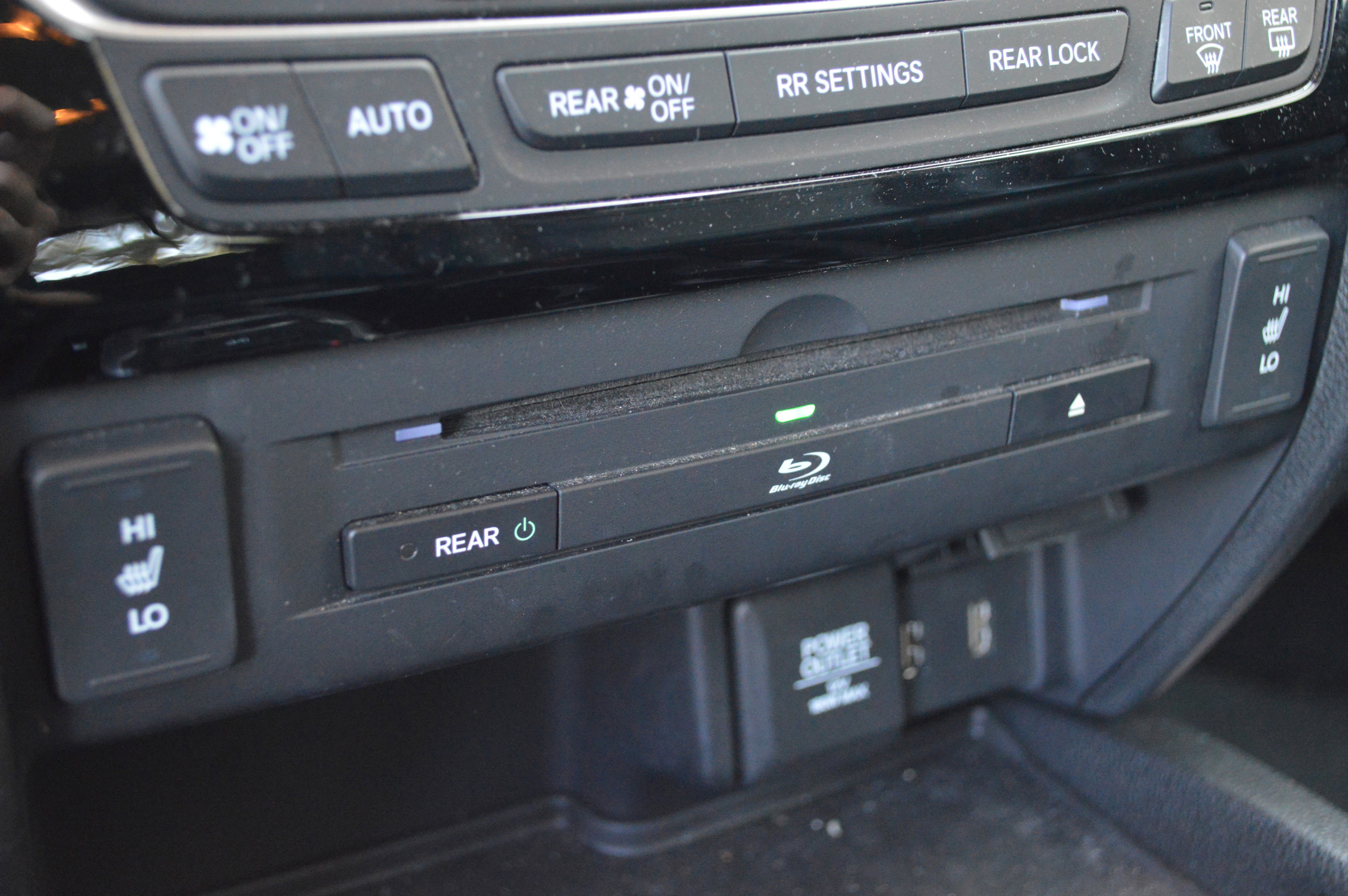Used 2017 Honda Pilot Touring image 24