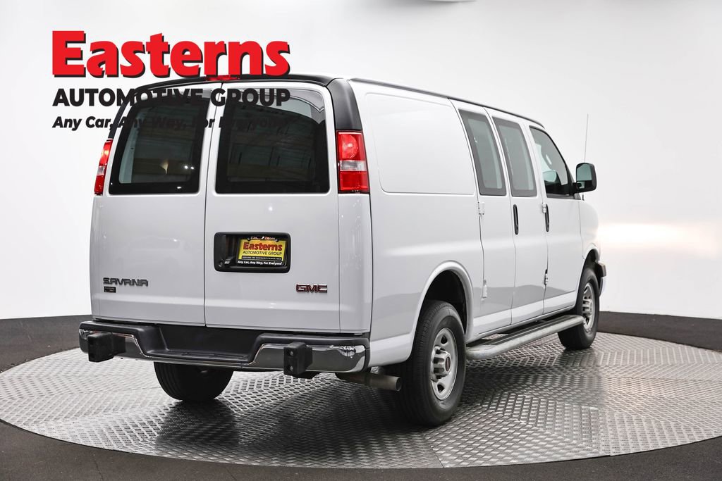 Used 2024 GMC Savana 2500 w/ Driver Convenience Package RWD image 5