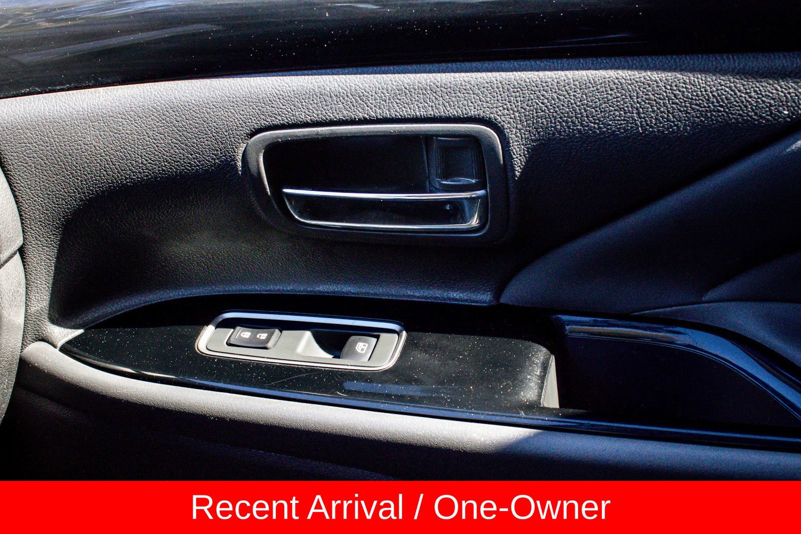 Used 2018 Mitsubishi Outlander 4WD Plug-In Hybrid image 19