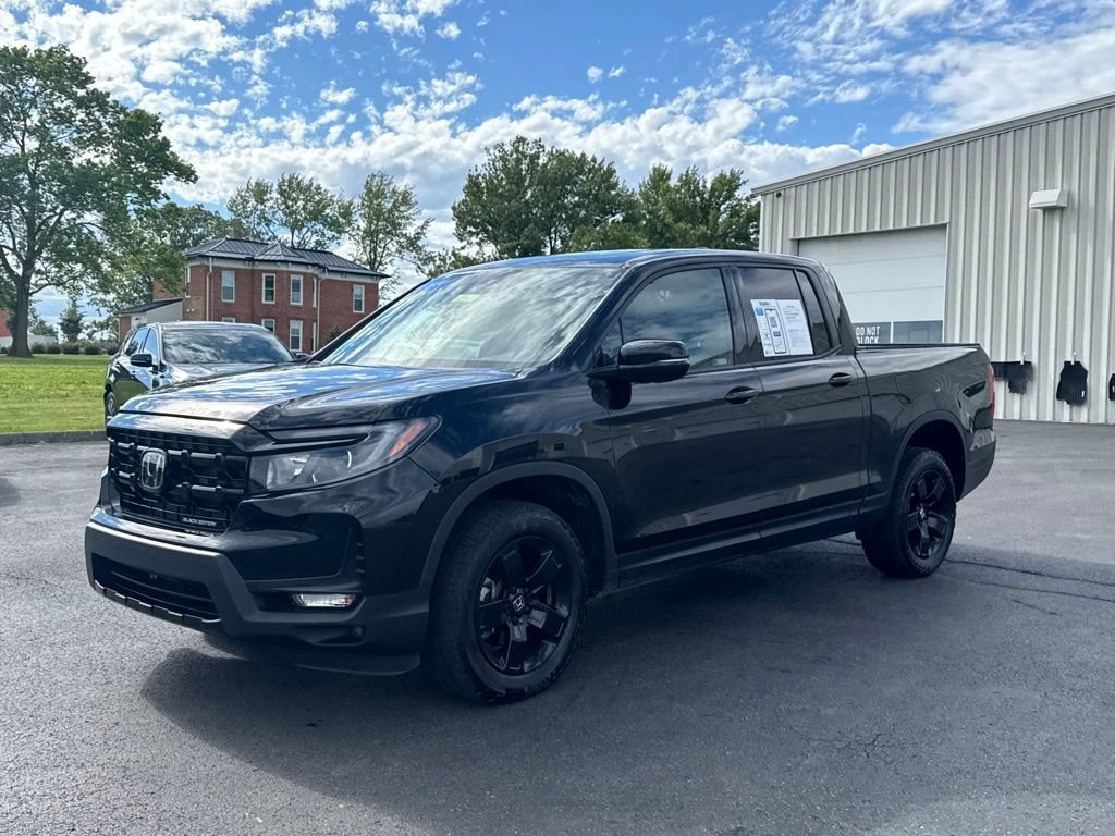 Certified 2024 Honda Ridgeline Black Edition image 3
