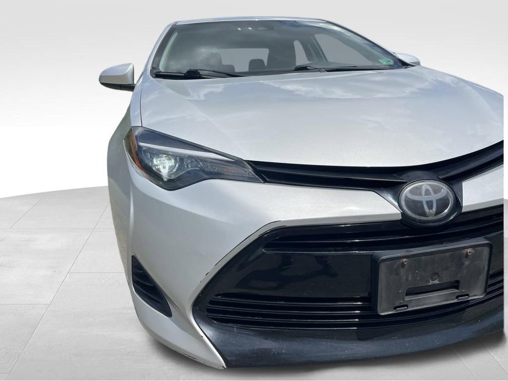Used 2019 Toyota Corolla LE w/ Body Protection Package FWD image 14