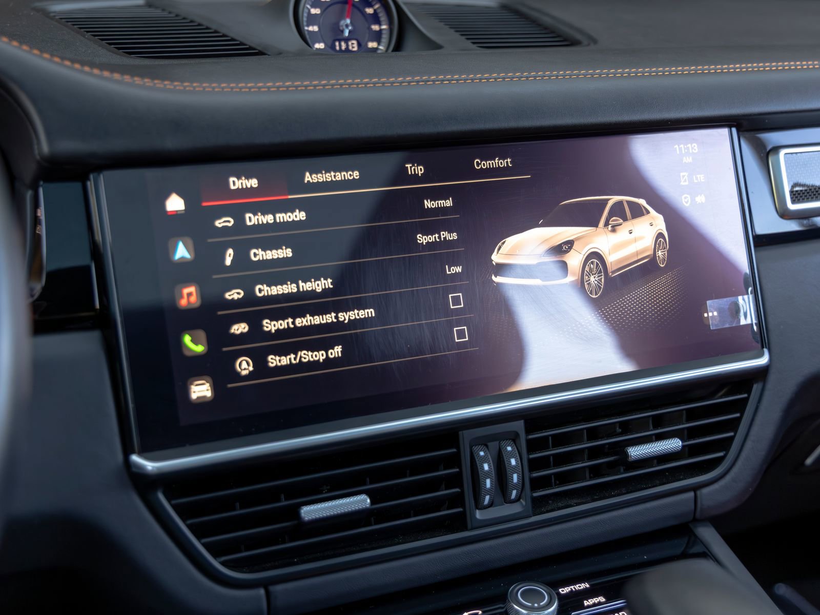 Certified 2023 Porsche Cayenne GTS image 36