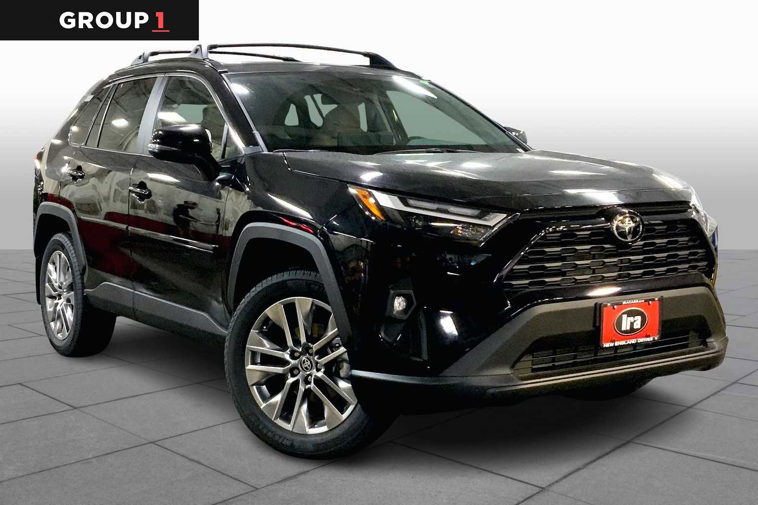 Used 2025 Toyota RAV4 XLE Premium w/ Weather Package AWD/4WD image 2