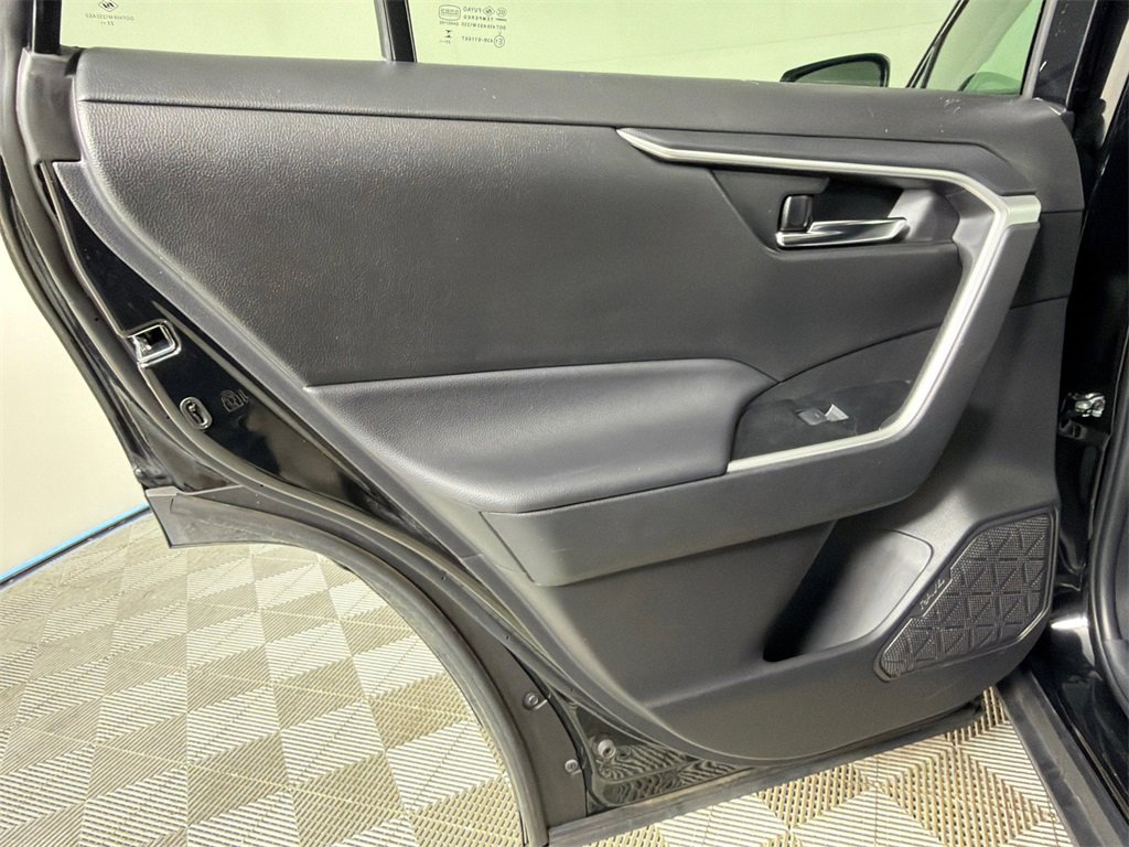 Used 2024 Toyota RAV4 XLE image 21